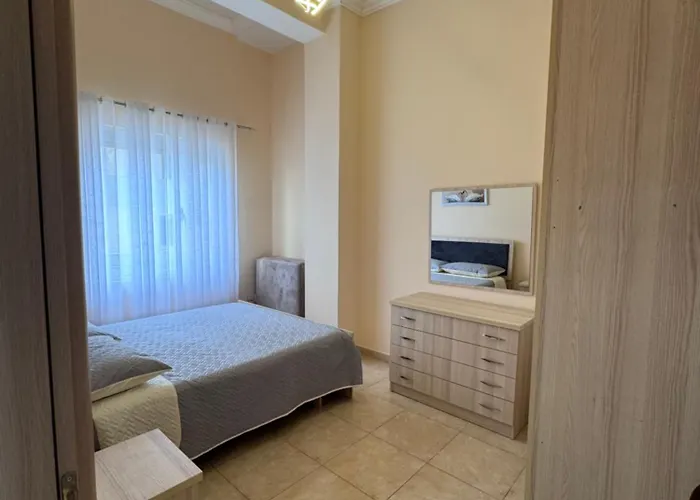 Lovely With Balcony Ferienhaus