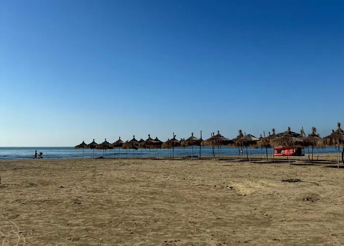 Lovely With Balcony Ferienhaus