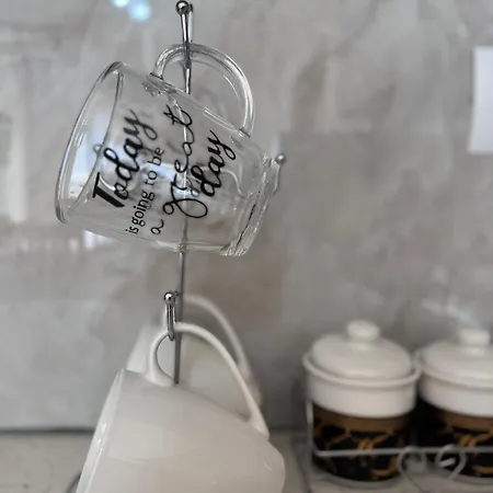 Lovely With Balcony Casa vacanze Durrës