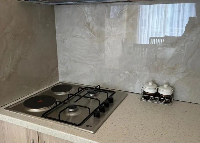 Lovely With Balcony Дом отдыха