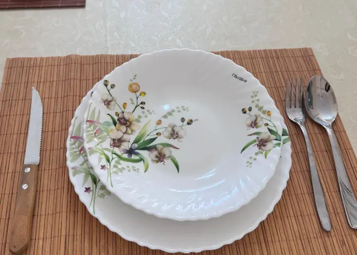 Дом отдыха Lovely With Balcony Дуррес